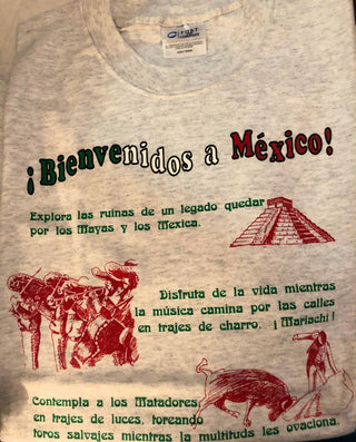 Bienvenidos a Mexico tshirt | Multicultural Realia and Apparel
